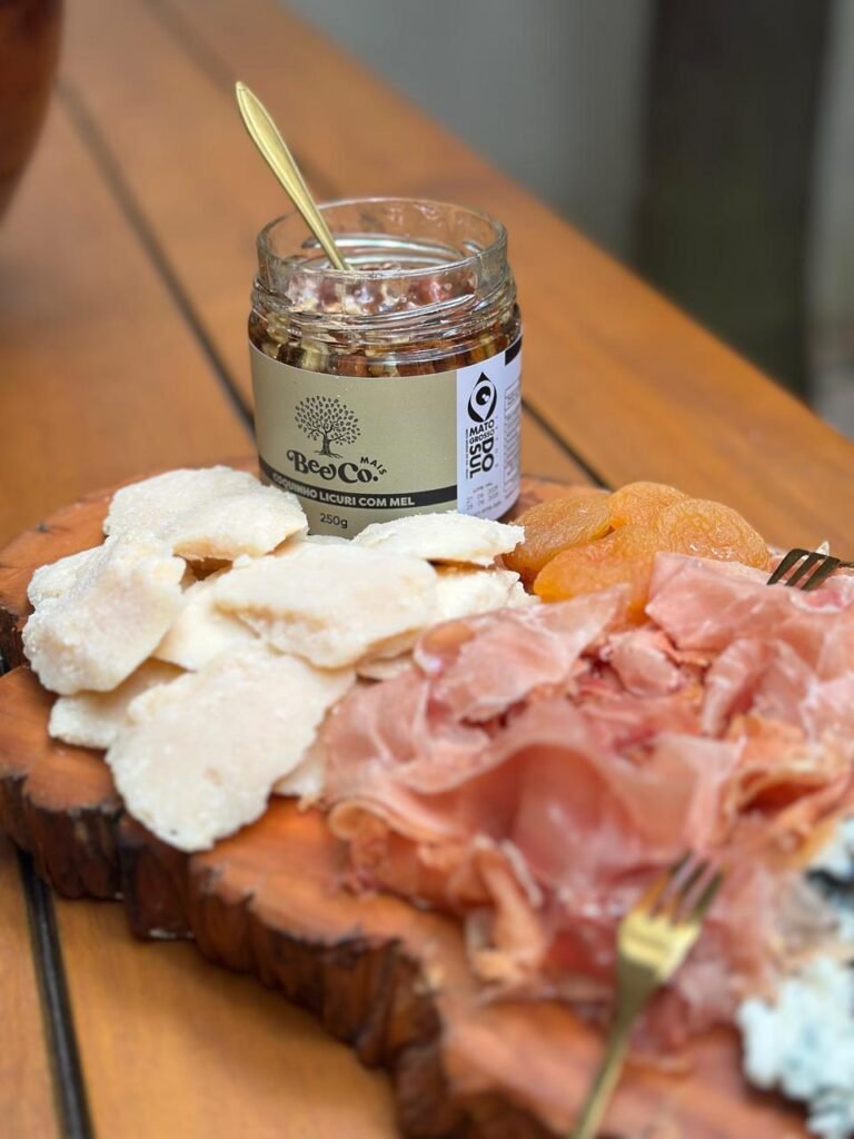 BeeCo+ Coquinho Licuri com Mel - 250g